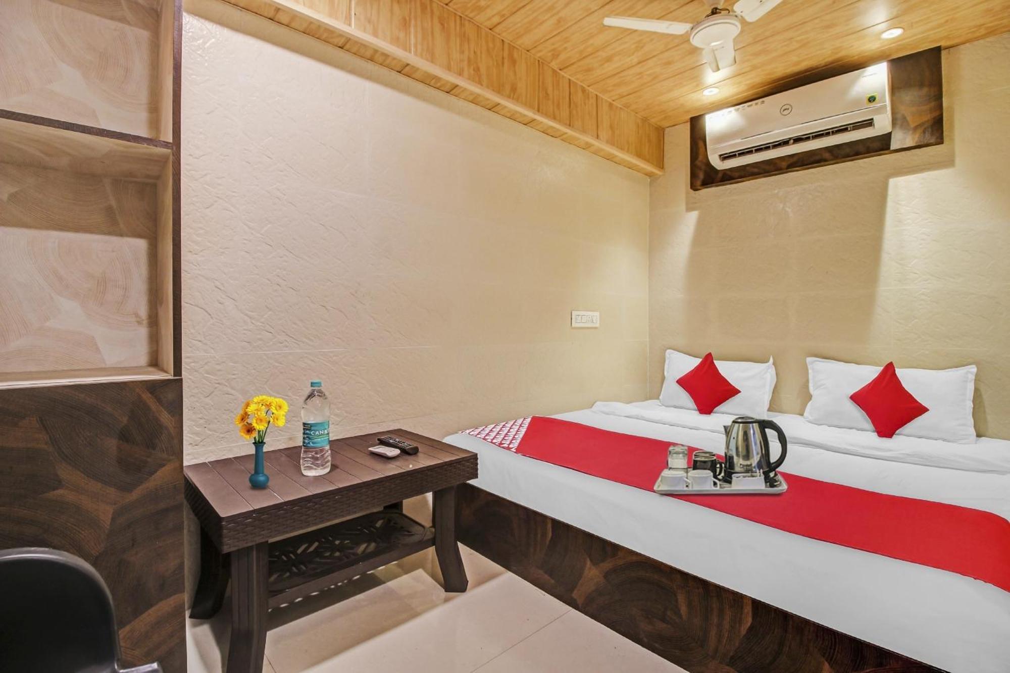 Hotel Ambedkar Кальян Экстерьер фото